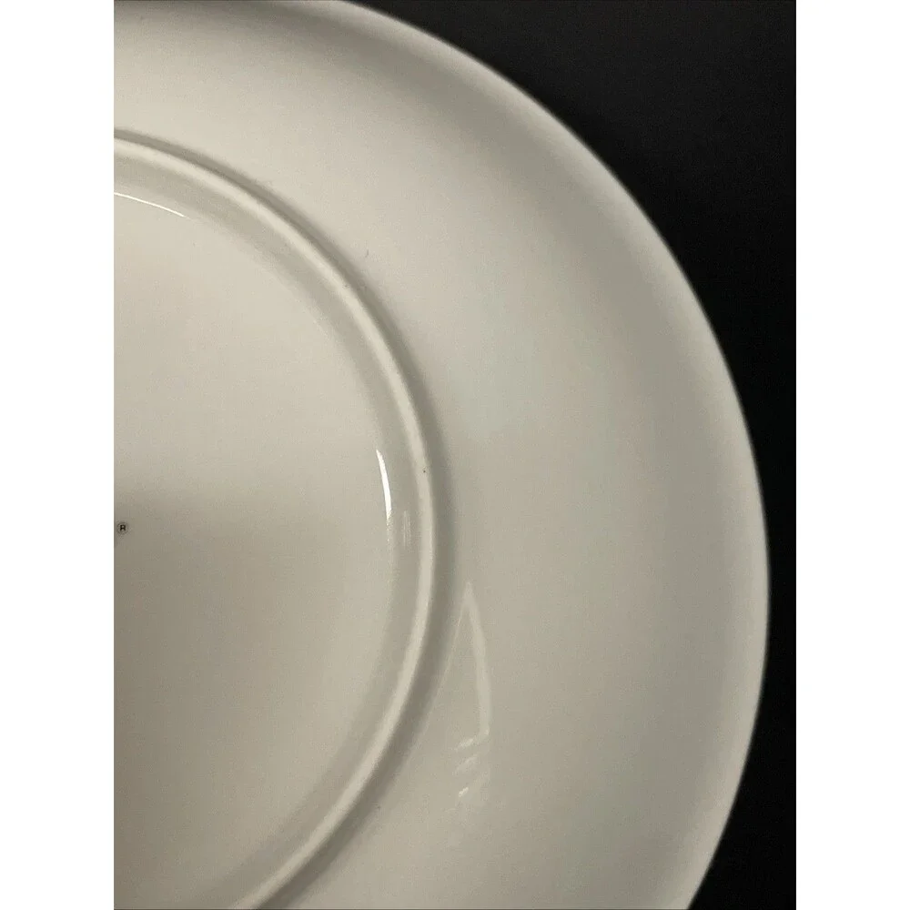 Tienshan Poinsettia & Ribbons Round Serving Bowl 9